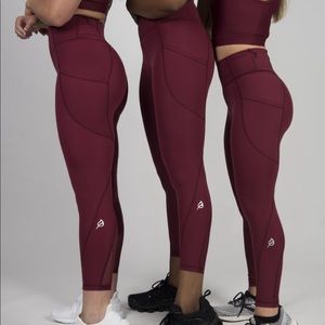 The Crystal Legging: 25" - Port Wine Red